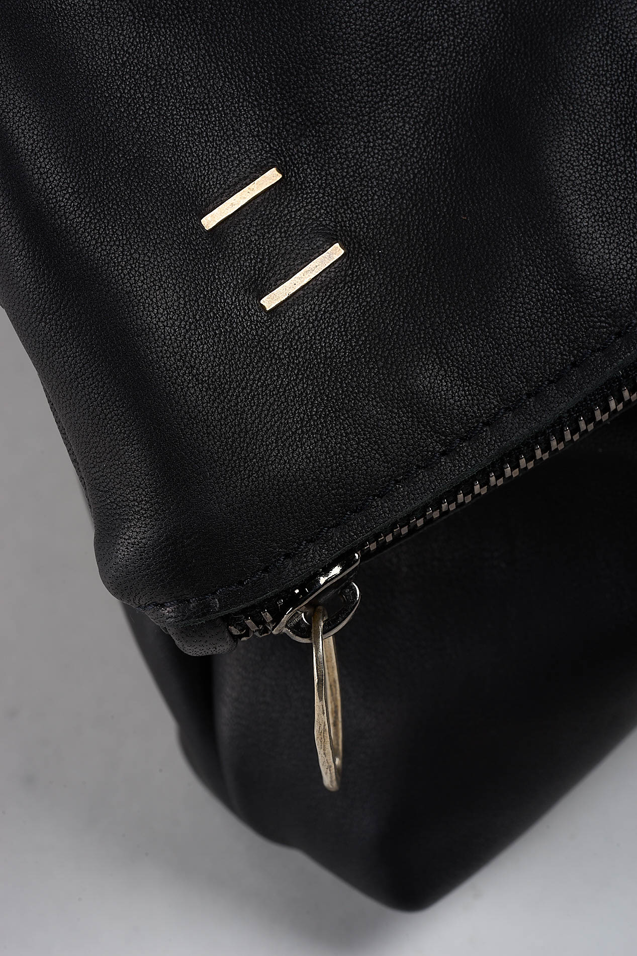 daniele basta leather and silver bags - DETAIL